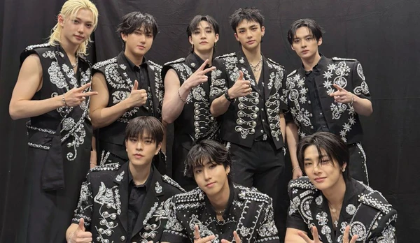 Stray Kids por Reprodução