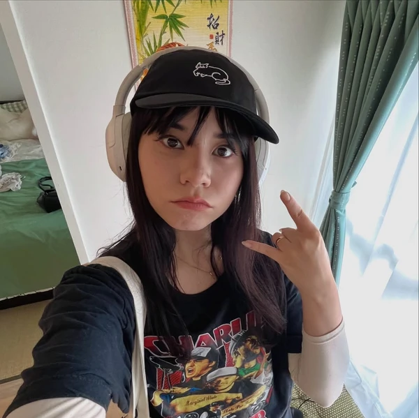 Kaori Matsumo por Reprodução