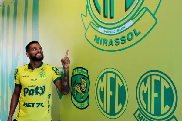 12 - Reinaldo (Mirassol, 36 anos): 10% dos jogos possíveis por Divulgação/Mirassol 