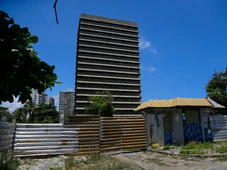 Imagem - Antiga sede dos Correios na Pituba acumula invasões, roubos e 18 leilões fracassados