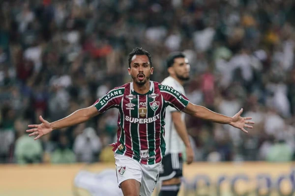 9 - Lima (Fluminense): 9,4% dos jogos possíveis por  Lucas Merçon/Fluminense