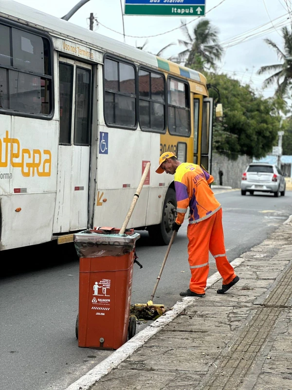 Colaborador Sotero por Divulgação