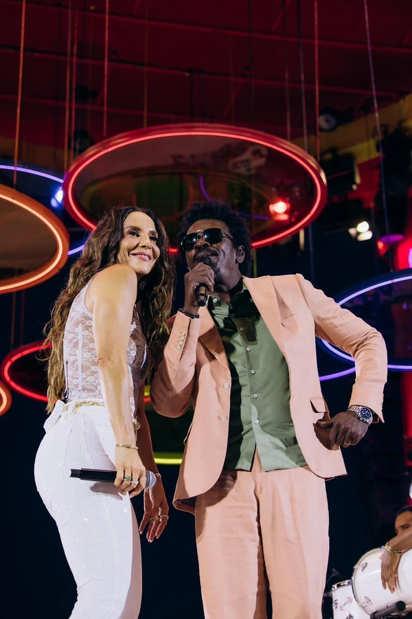 Seu Jorge se juntou a Ivete no palco em Salvador por Lucas Leawry/Divulgação