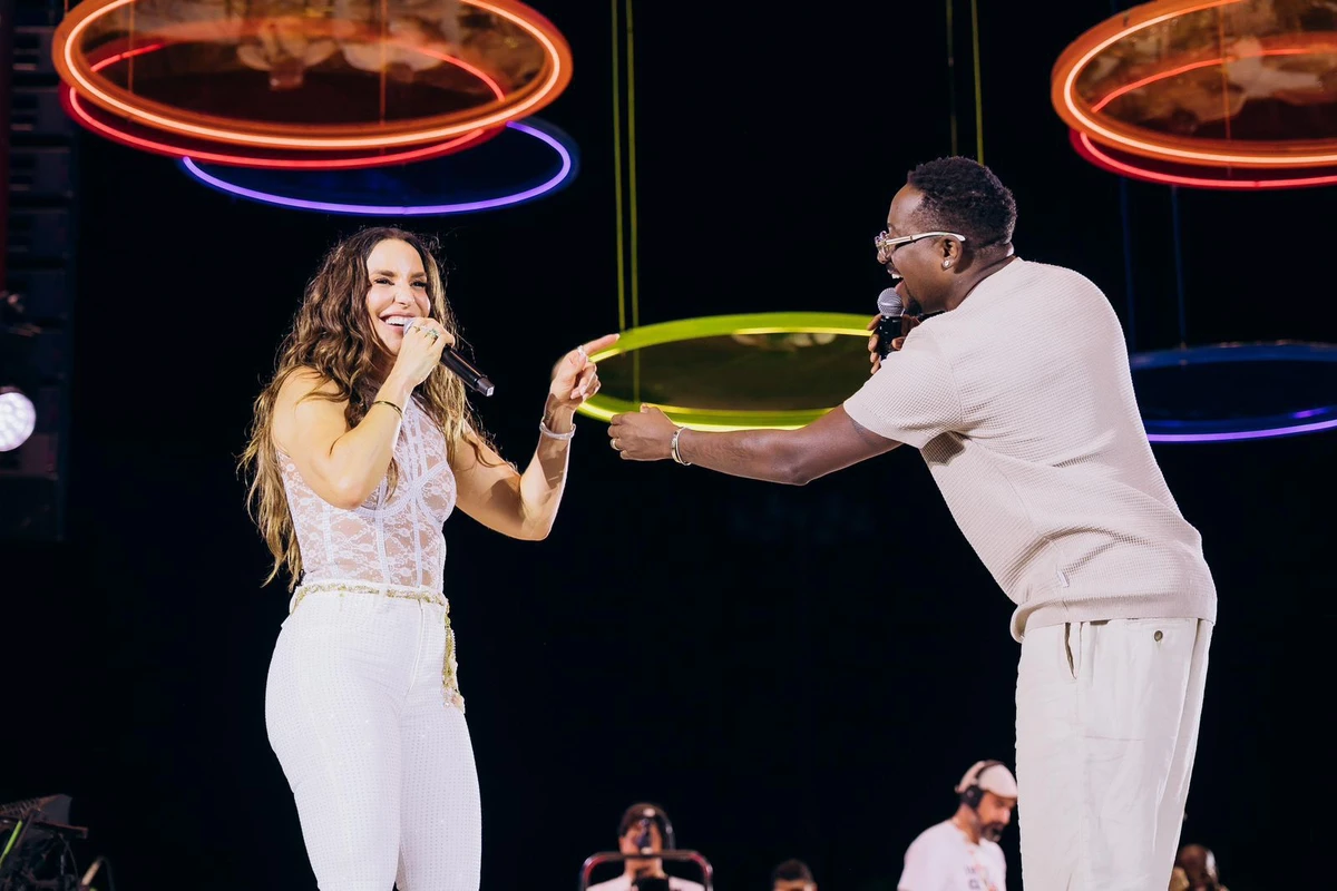 Mumuzinho cantou mais de dez músicas ao lado de Ivete, das autorais a clássicos do samba e do pagode por Lucas Leawry/Divulgação