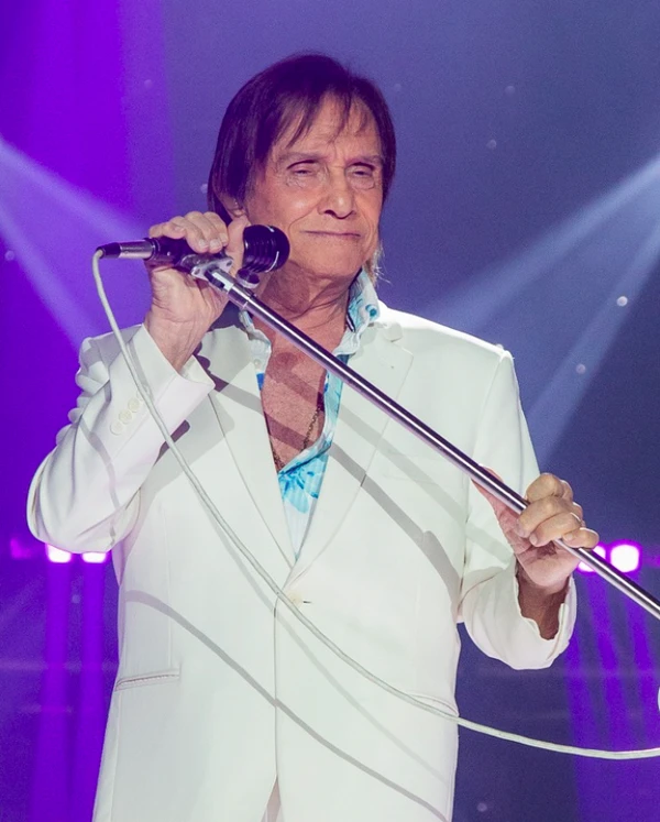 Cantor Roberto Carlos por Reprodução | Instagram