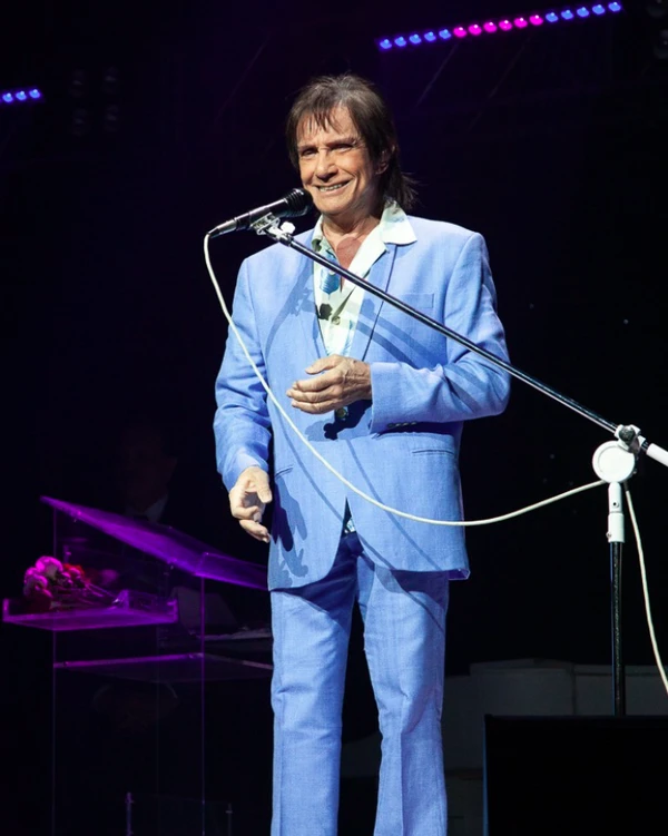 Cantor Roberto Carlos por Reprodução | Instagram