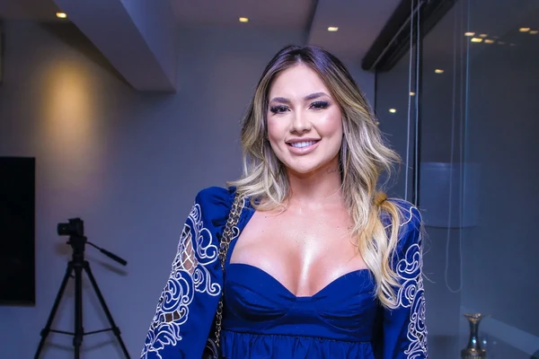 Virginia Fonseca: depois de fazer preenchimento labial, influenciadora realizou harmonização facial e alterou formato do rosto por Reprodução