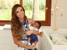 Imagem - Nicole Bahls monta quarto para bebê de funcionária em casa; veja