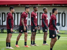 Imagem - Com desfalque na zaga, Vitória finaliza preparação para decisão contra o Bragantino