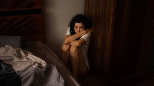 Especialistas afirmam que a tristeza é um sentimento humano comum e importante para a manutenção da vida