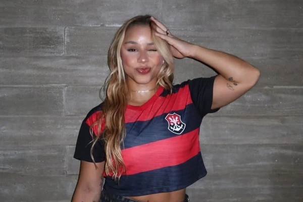 Flavia Saraiva por Reprodução/Instagram