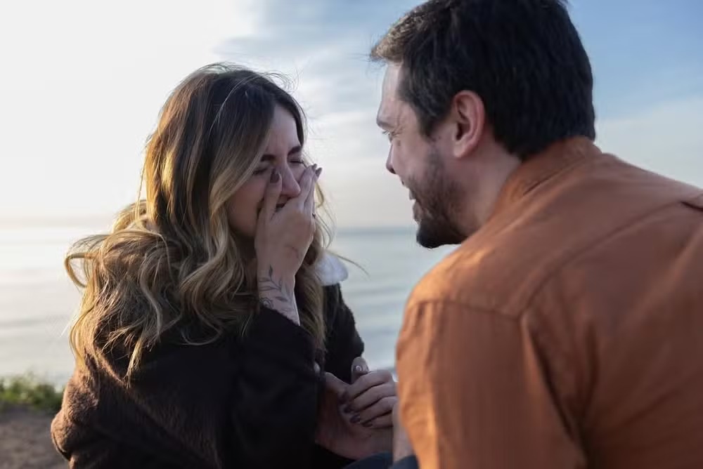 Mari Palma é pedida em casamento pelo humorista Osmar Campbell  por Reprodução/Redes Sociais 