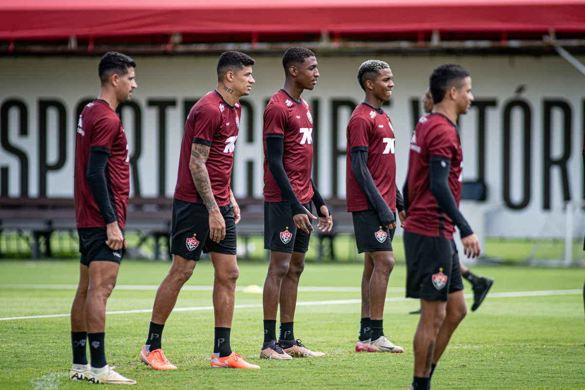 Último treino do Vitória antes de encarar o Bragantino 