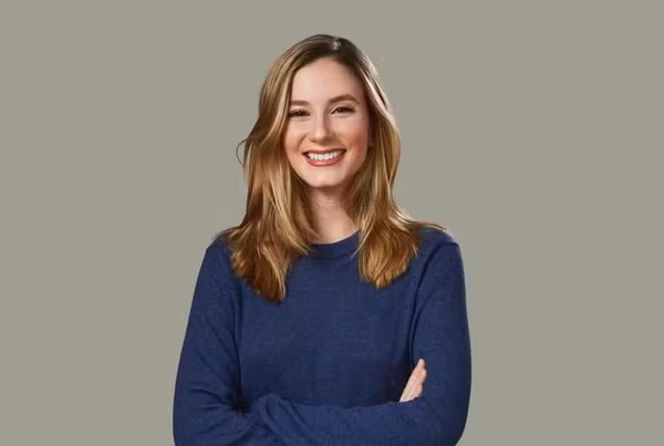  Luana Lopes Lara por Reprodução