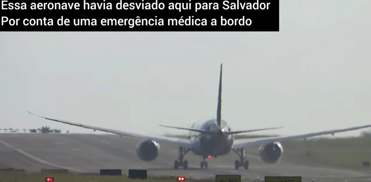 Avião é desviado para Salvador após passageiro passar mal em voo internacional por Reprodução 