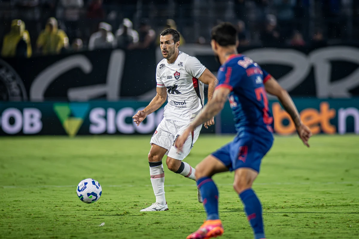 Bragantino 4x0 Vitória - 34ª rodada 