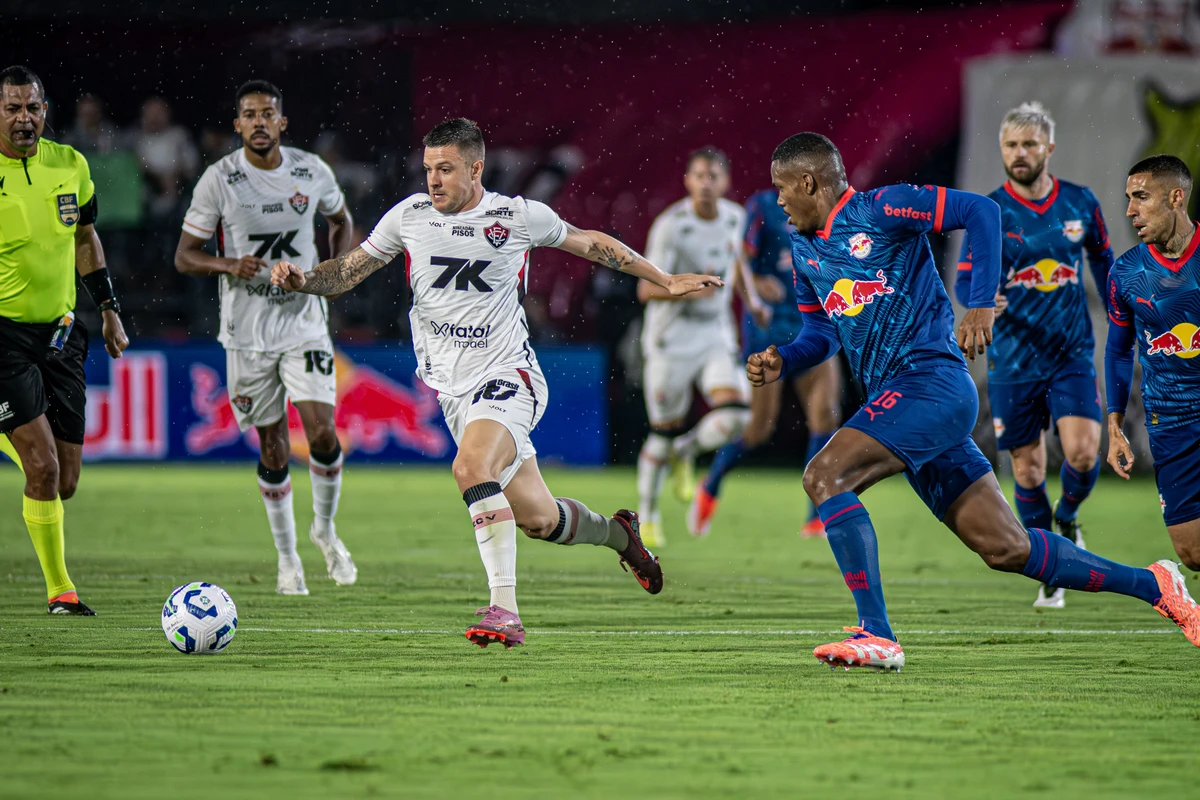 Bragantino 4x0 Vitória - 34ª rodada   por Victor Ferreira/EC Vitória