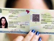 Imagem - Ação oferece emissão da nova carteira de identidade de graça em Salvador