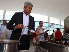 Imagem - O gabinete de milhões de Jerônimo, a irritação 
do governador e a insatisfação na base petista