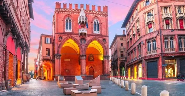 Bolonha, Itália por Reprodução