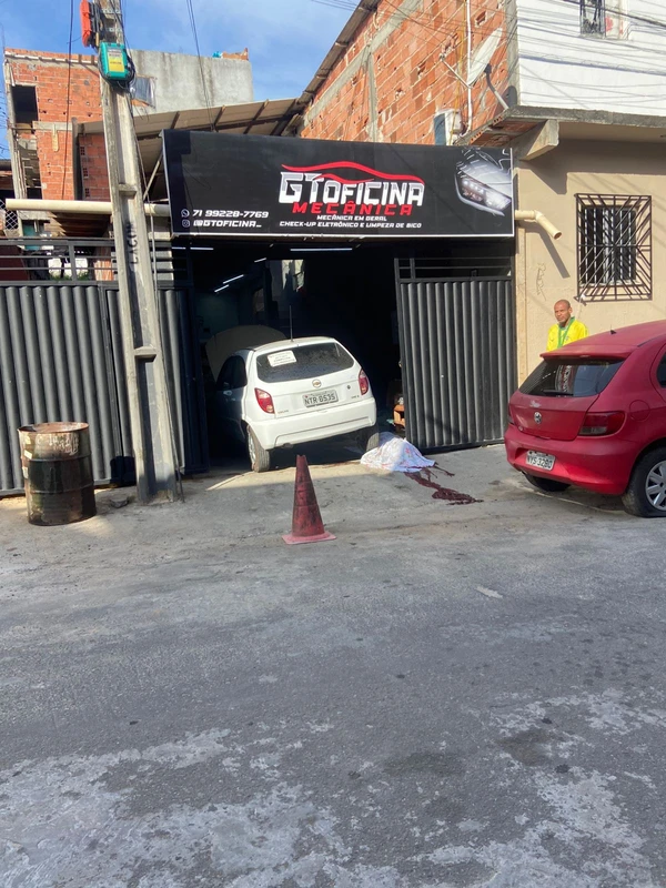 Crime aconteceu dentro de oficina por Reprodução