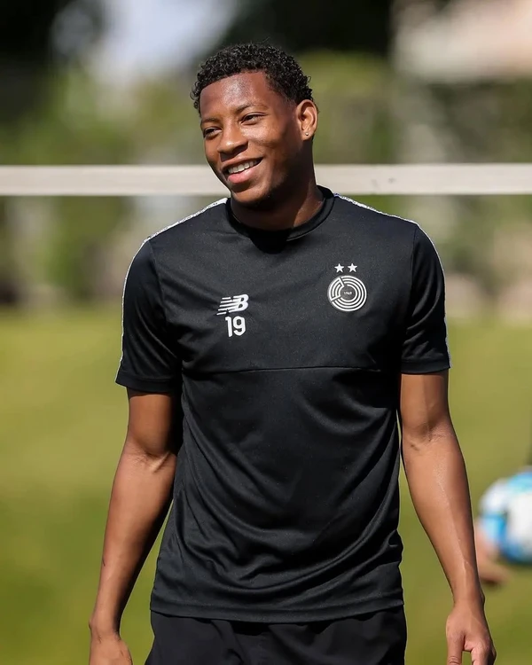 Gonzalo Plata por Reprodução