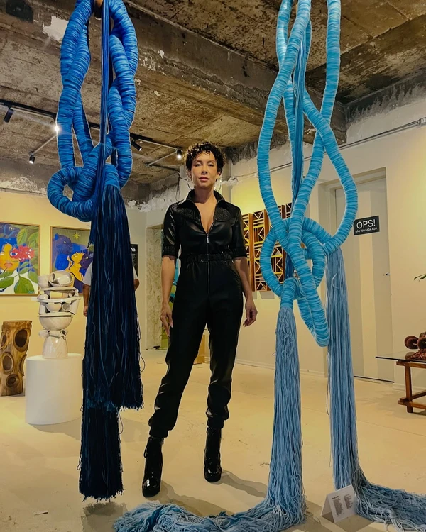 Lia Khey por Reprodução