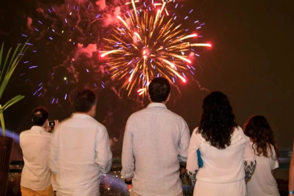 O Brasil é um dos países em que as pessoas mais usam branco na virada do ano