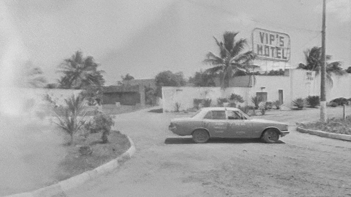 Policiamento reforçado na frente do Vip's Motel por José Carlos Ximbica/Arquivo CORREIO