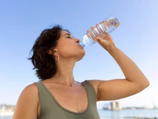 Imagem - Você sabia? Sentir sede já é sinal de desidratação; veja o que acontece quando não se bebe água