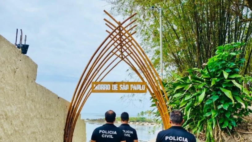 Imagem - Guia turístico que roubava câmeras e celulares em destino paradisíaco da Bahia é preso