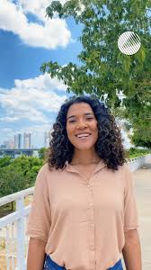 Beatriz Oliveira na Rede Bahia por Reprodução