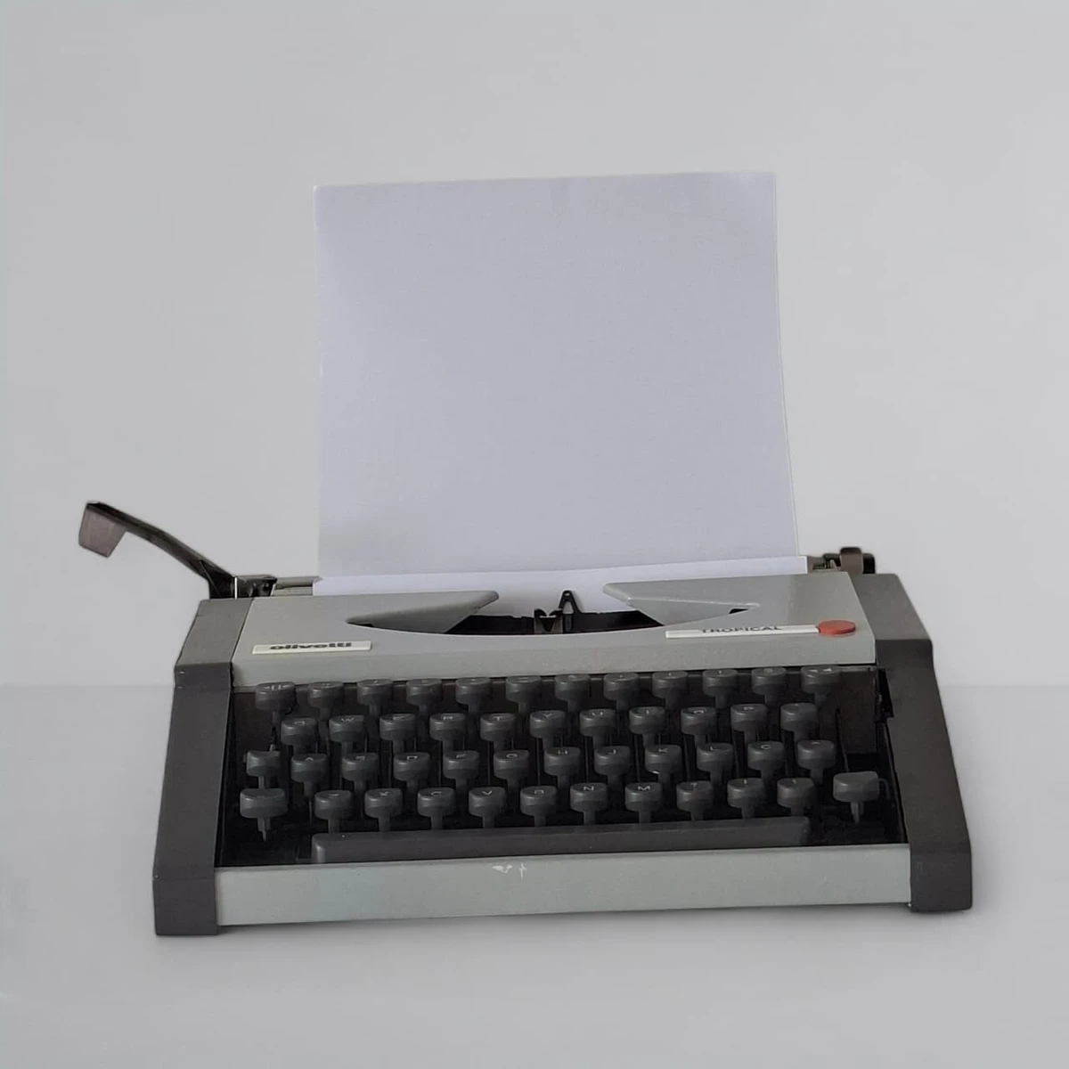 Máquina de escrever por Divulgação