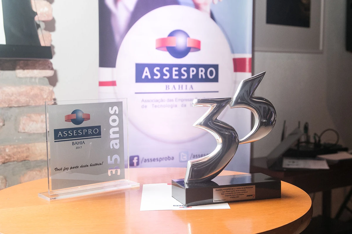 Prêmio Por TI Bahia 2017 por Divulgação