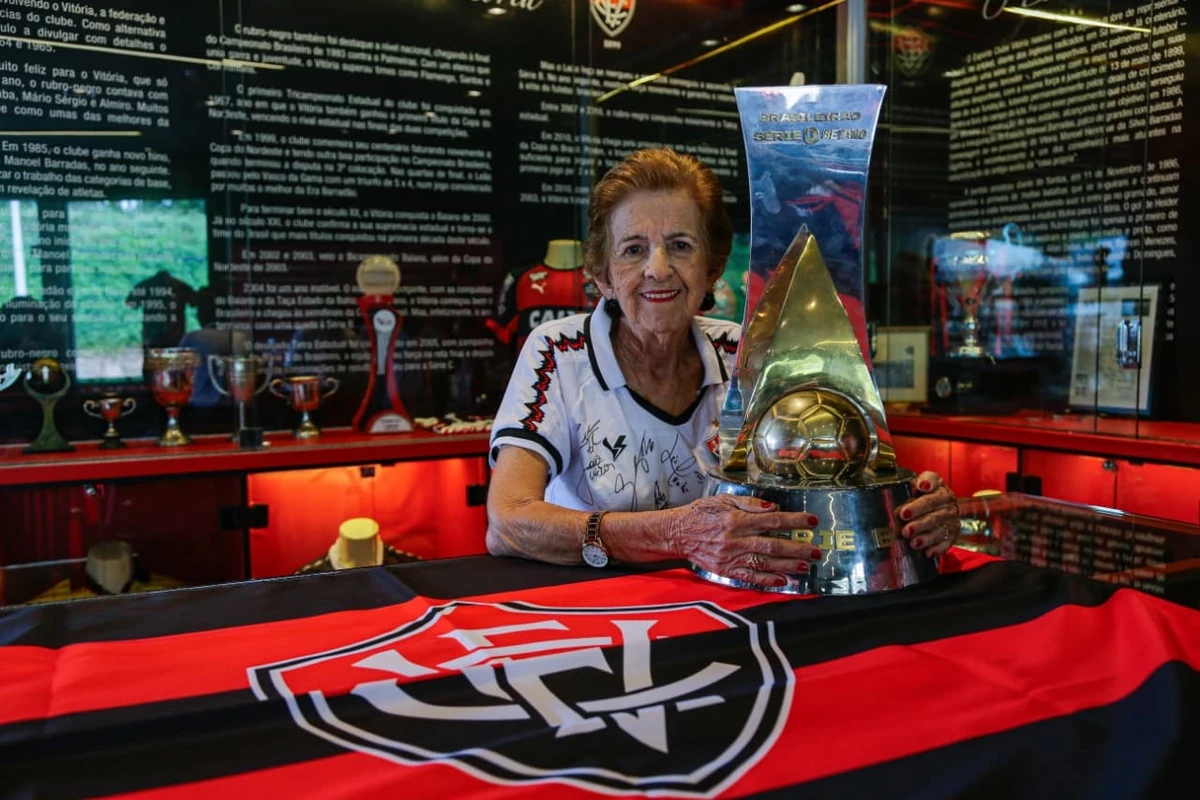 Torcedora do Vitória, Dona Iracema por Arisson Marinho