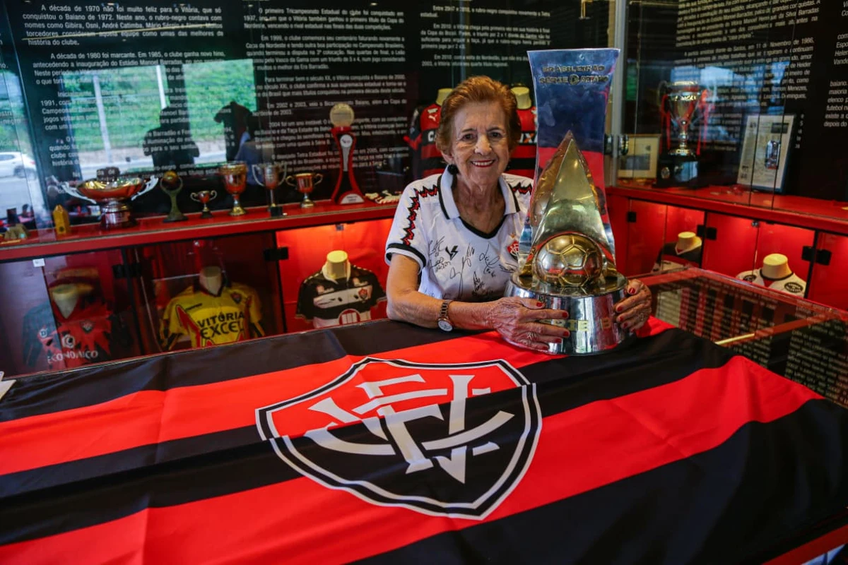 Torcedora do Vitória, Dona Iracema por Arisson Marinho