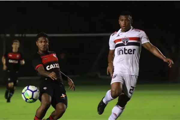 Vitória 0x1 São Paulo - 31ª rodada Série A 2018 por Maurícia da Mata/EC Vitória