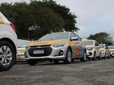 Imagem - Projeto de deputados pode retomar obrigatoriedade autoescolas para CNH; entenda