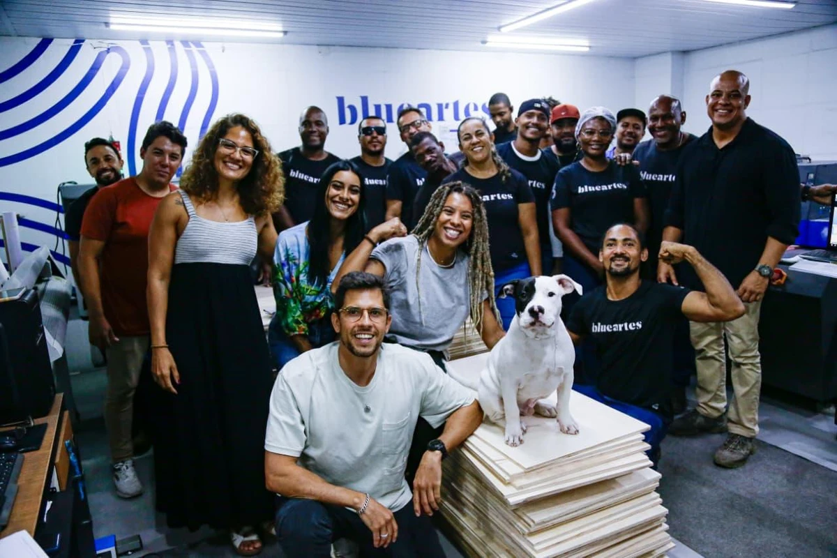 Conheça Blue, o cachorro que virou ‘funcionário’ e conquistou uma empresa em Salvador por Arisson Marinho/CORREIO