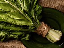 Imagem - Essa planta que quase ninguém conhece resiste a calor extremo e produz folhas frescas durante todo o verão