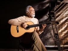 Imagem - TVE vai transmitir ao vivo show de Gilberto Gil no Teatro Gamboa