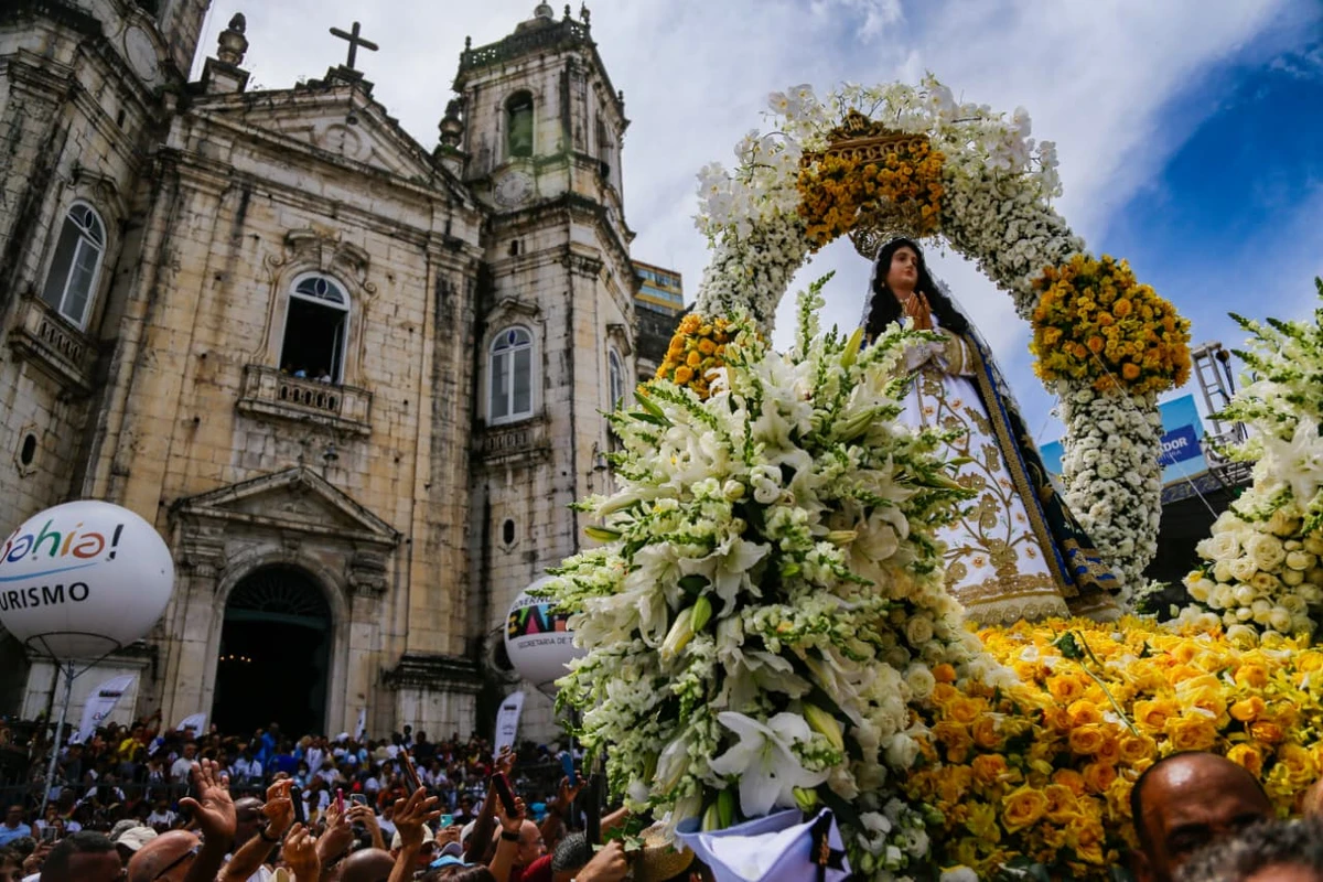 Dia de Nossa Senhora da Conceição da Praia por Arisson Marinho