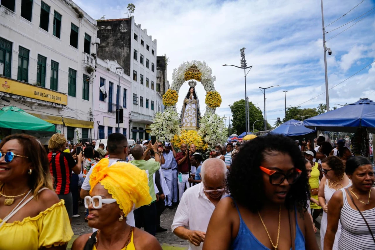Dia de Nossa Senhora da Conceição da Praia por Arisson Marinho