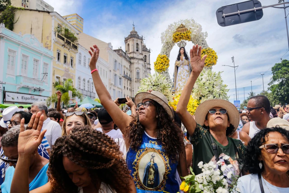 Dia de Nossa Senhora da Conceição da Praia por Arisson Marinho