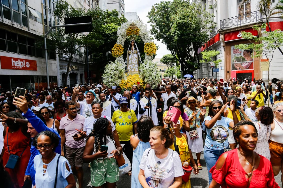 Dia de Nossa Senhora da Conceição da Praia por Arisson Marinho