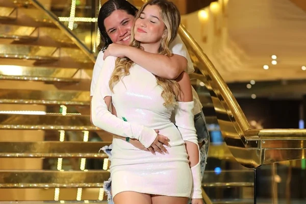 Duda Wendling e sua mãe, Camila Wendling por Reprodução/Redes Sociais 