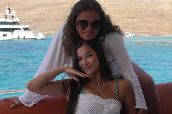 Duda Wendling e sua mãe, Camila Wendling por Reprodução/Redes Sociais 