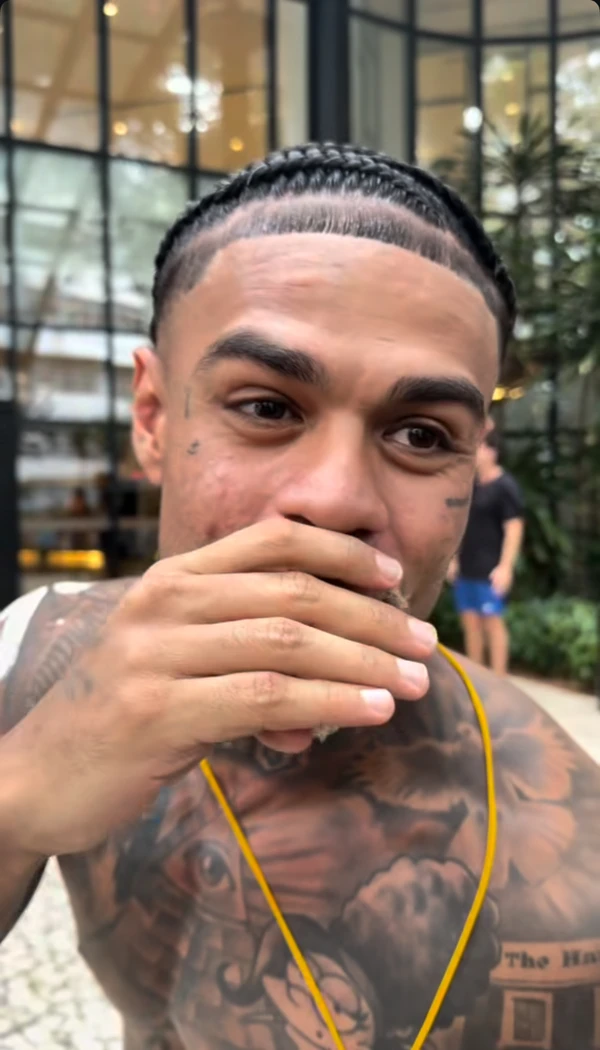 MC Cabelinho relatou ter sido alvo de assaltantes no Pelourinho por Reprodução/ Redes sociais