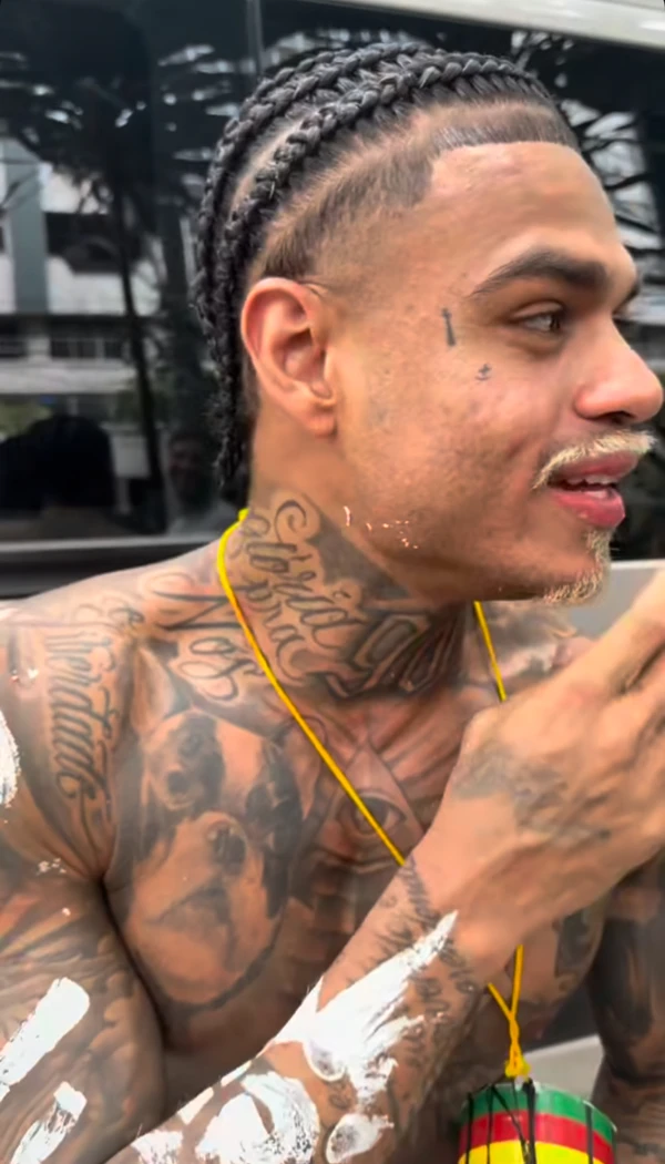 MC Cabelinho relatou ter sido alvo de assaltantes no Pelourinho por Reprodução/ Redes sociais