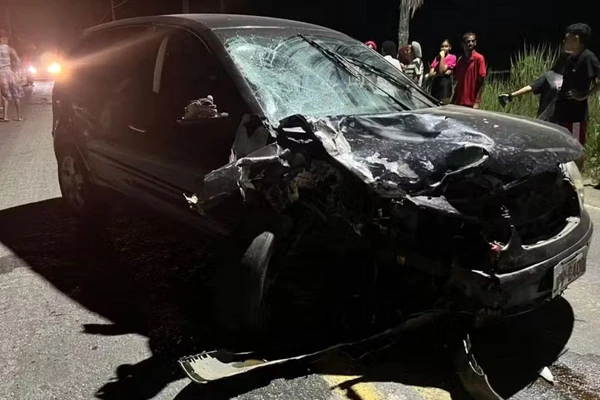 Mototaxista morreu em acidente entre carro e moto na BA-330 por Reprodução